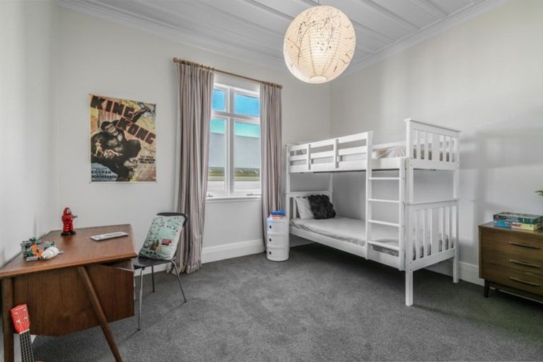 Photo of property in 39 Allenby Avenue, Devonport, Auckland, 0624