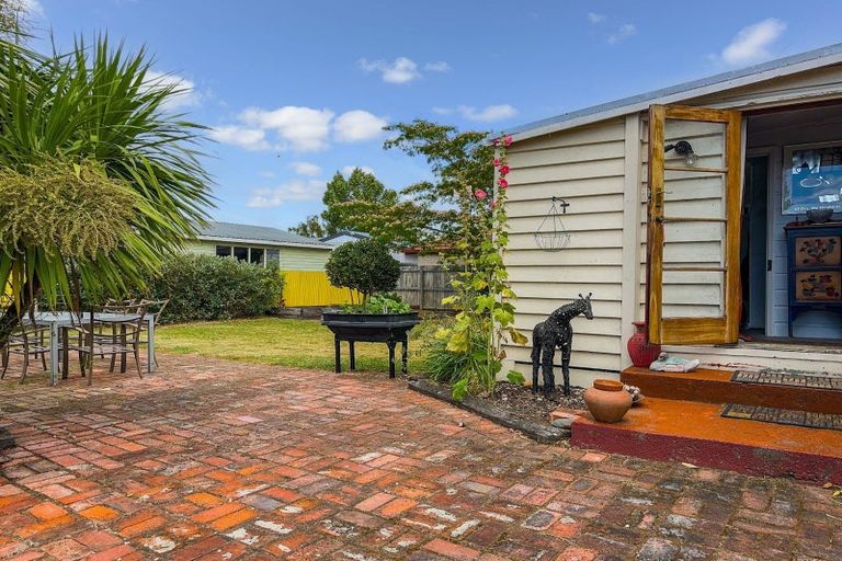 Photo of property in 143 Charles Street, Blenheim, 7201
