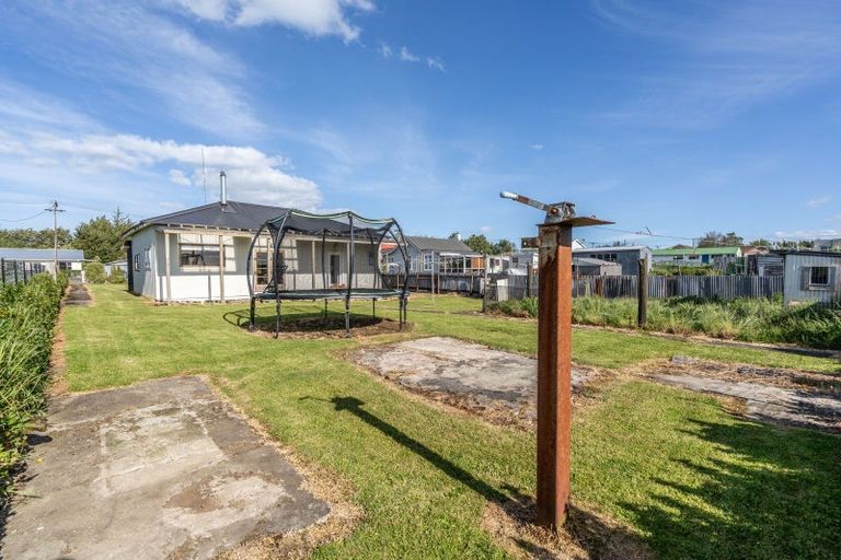 Photo of property in 13 Richmond Street, Ohai, 9635