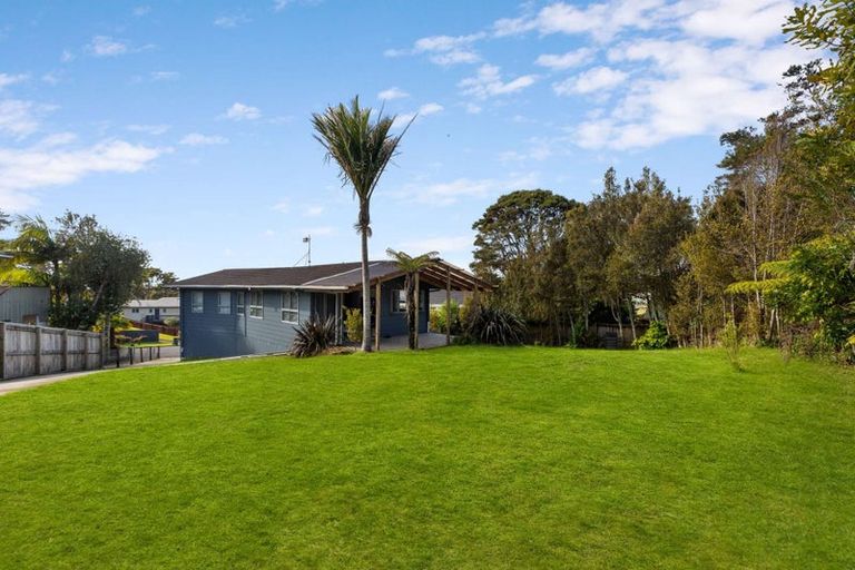 Photo of property in 31 Annison Avenue, Glen Eden, Auckland, 0602