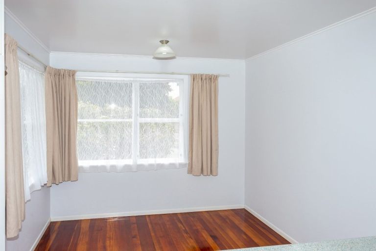 Photo of property in 19 Great North Road, Saint Johns Hill, Whanganui, 4501