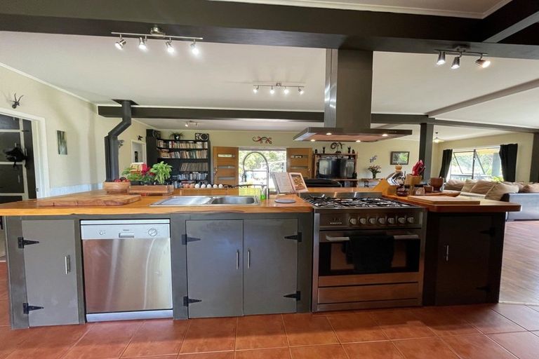 Photo of property in 108a Green Hollows Road, Puhoi, Silverdale, 0994