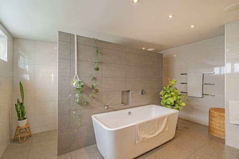 Photo of property in 37 Buffalo Beach Road, Whitianga, 3510