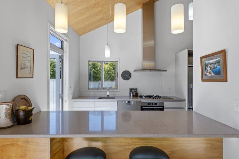 Photo of property in 6a Taylors Avenue, Bryndwr, Christchurch, 8052