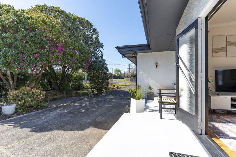 Photo of property in 53 Victoria Street, Carterton, 5713