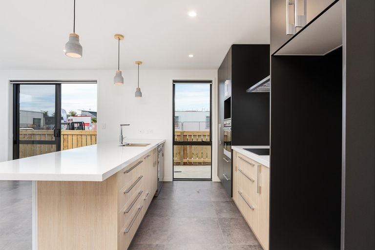 Photo of property in 25 Marion Crescent, Papamoa Beach, Papamoa, 3118