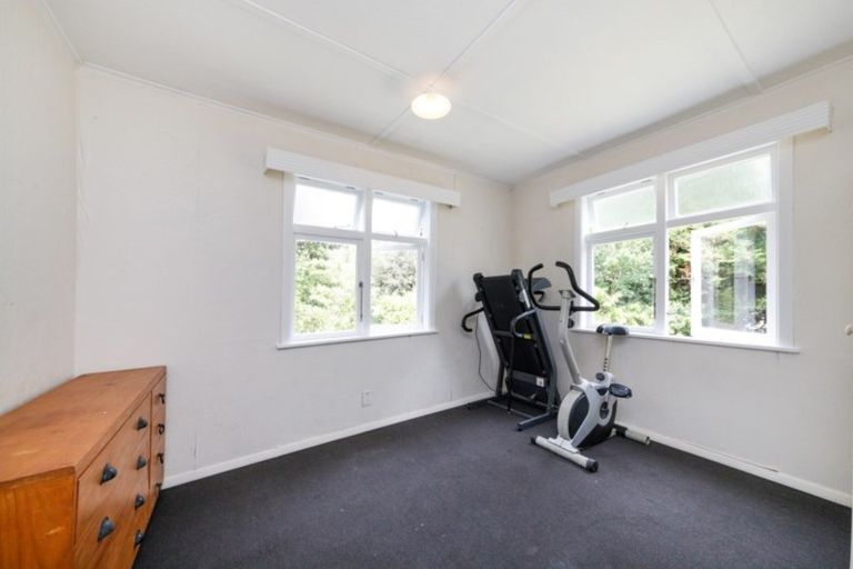 Photo of property in 9 Fagan Street, Bulls, 4818