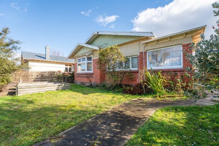 Photo of property in 20 Rhodes Street, Waimate, 7924