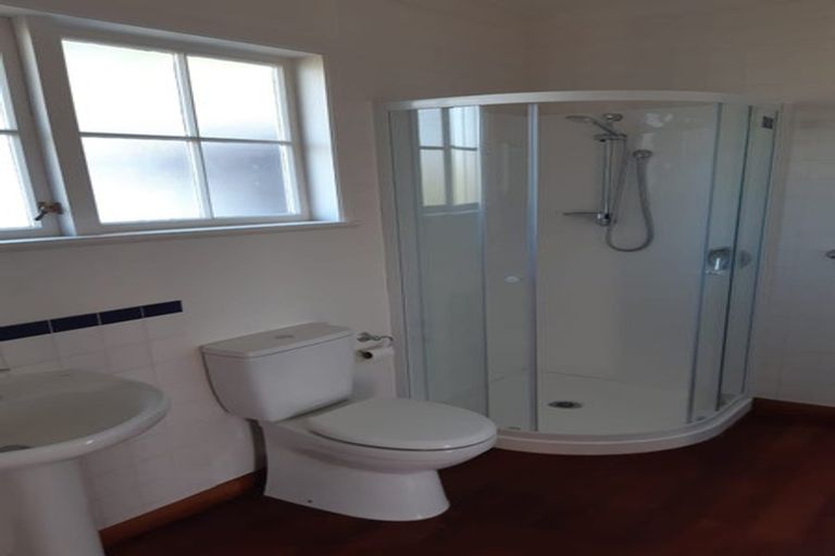 Photo of property in 108 Jickell Street, Hokowhitu, Palmerston North, 4410