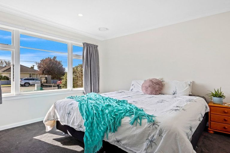 Photo of property in 6 Voss Street, Shirley, Christchurch, 8013