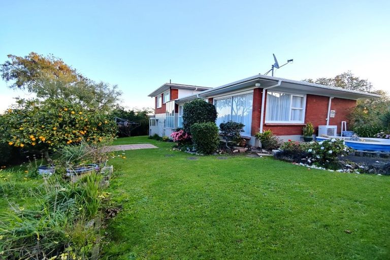 Photo of property in 9 Stansfield Place, Sunnyhills, Auckland, 2010