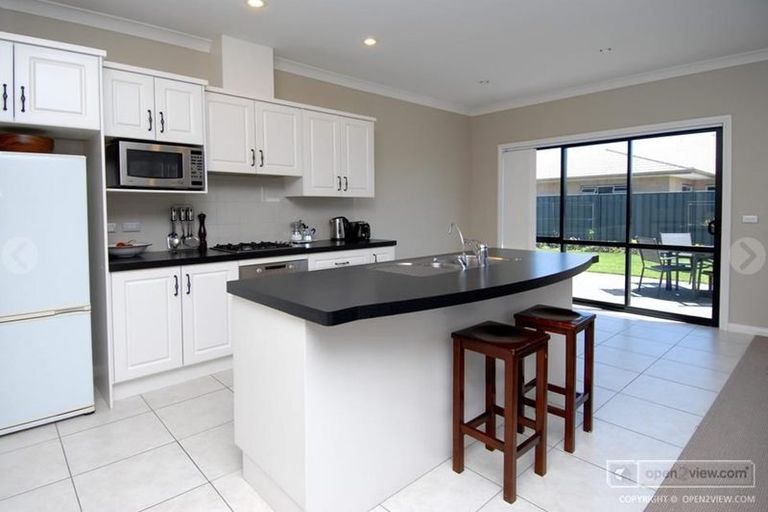 Photo of property in 21 Akaroa Road, Poraiti, Napier, 4112