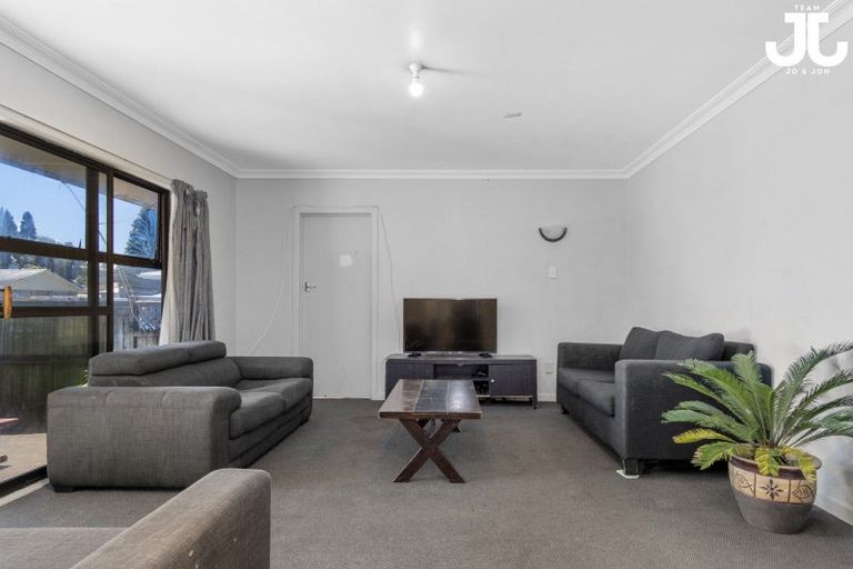 Photo of property in 6a Queen Road, Bellevue, Tauranga, 3110