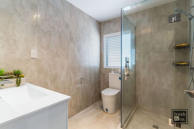 Photo of property in 39 Tumu Road, Papakura, 2110