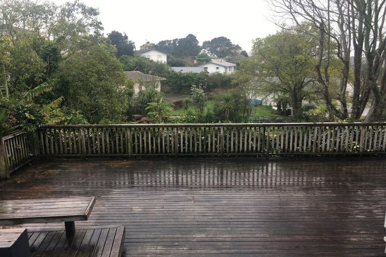 Photo of property in 87 Waimumu Road, Massey, Auckland, 0614