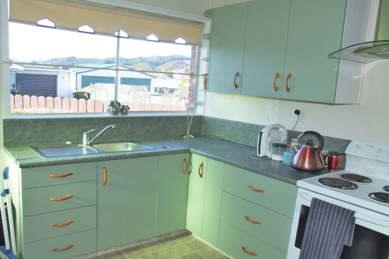 Photo of property in 9 Queen Street, Mosgiel, 9024
