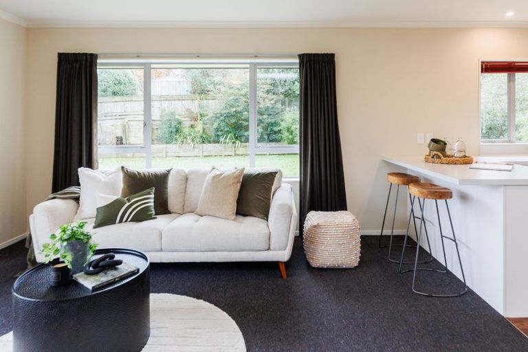 Photo of property in 33 Masefield Terrace, Kelvin Grove, Palmerston North, 4414