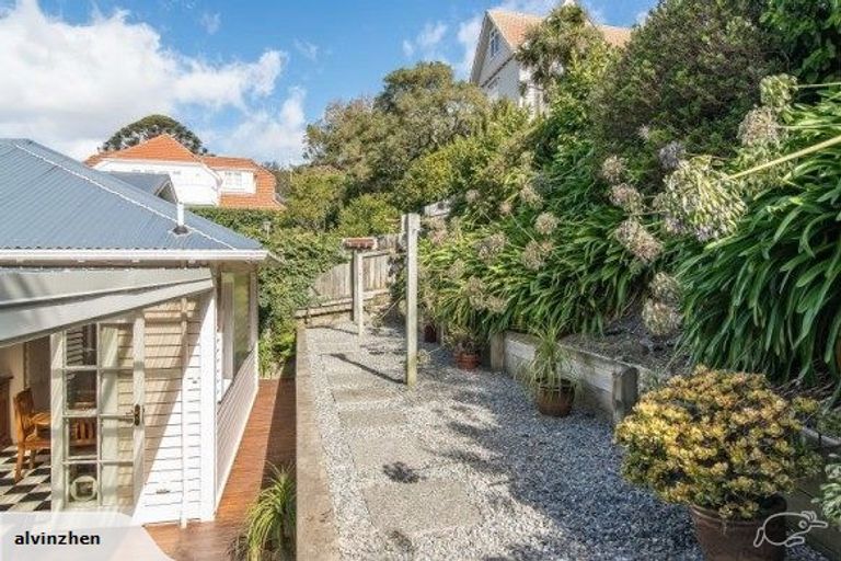 Photo of property in 15 Fitzroy Street, Wadestown, Wellington, 6012