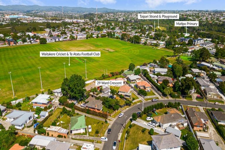 Photo of property in 29 Ward Crescent, Te Atatu Peninsula, Auckland, 0610