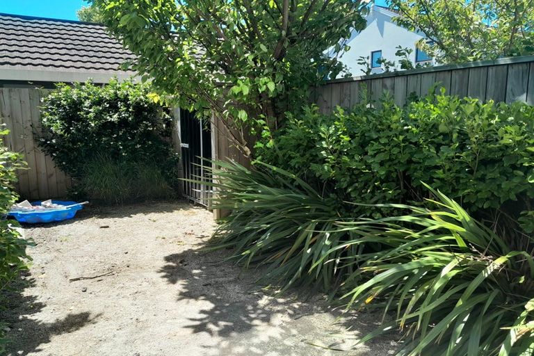 Photo of property in 13 Bings Lane, Richmond, Christchurch, 8013