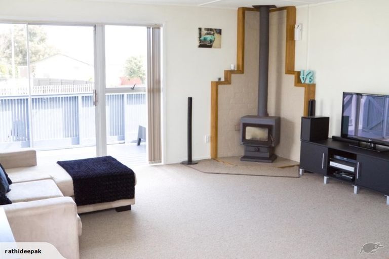 Photo of property in 34 Aarts Avenue, Manurewa, Auckland, 2102