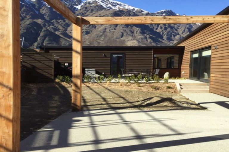 Photo of property in 50 Jacks Point Rise, Jacks Point, Queenstown, 9371
