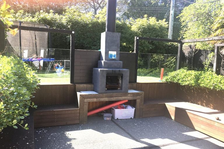 Photo of property in 261 Lake Road, Belmont, Auckland, 0622