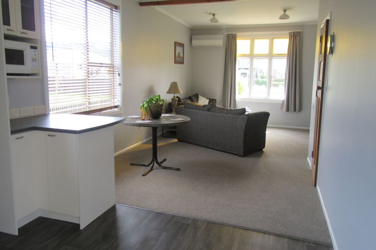 Photo of property in 25 Opie Street, Waimate, 7924