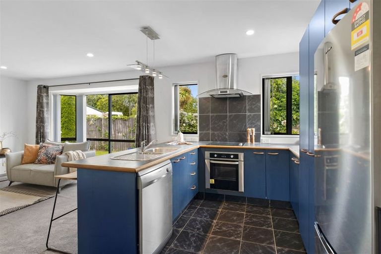 Photo of property in 126a Mackenzie Avenue, Woolston, Christchurch, 8023