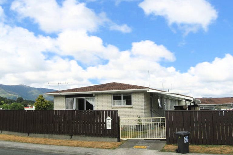 Photo of property in 1/3 Norbert Street, Brown Owl, Upper Hutt, 5018