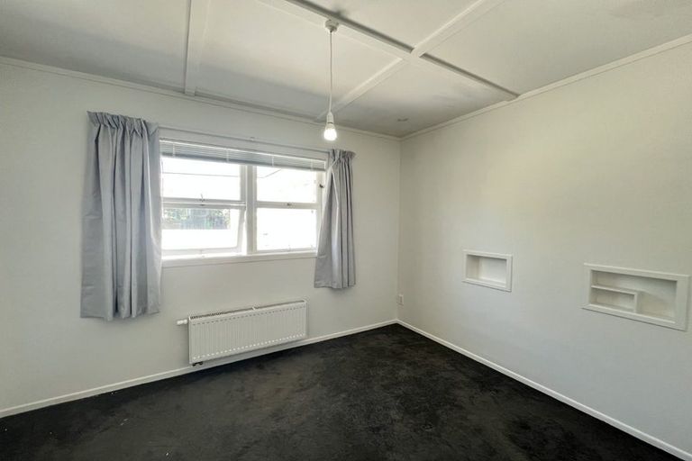 Photo of property in 41 Kiriwai Road, Paremata, Porirua, 5024