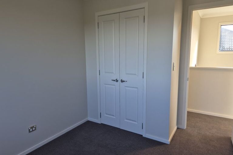 Photo of property in 77 Te Puia Drive, Aotea, Porirua, 5024