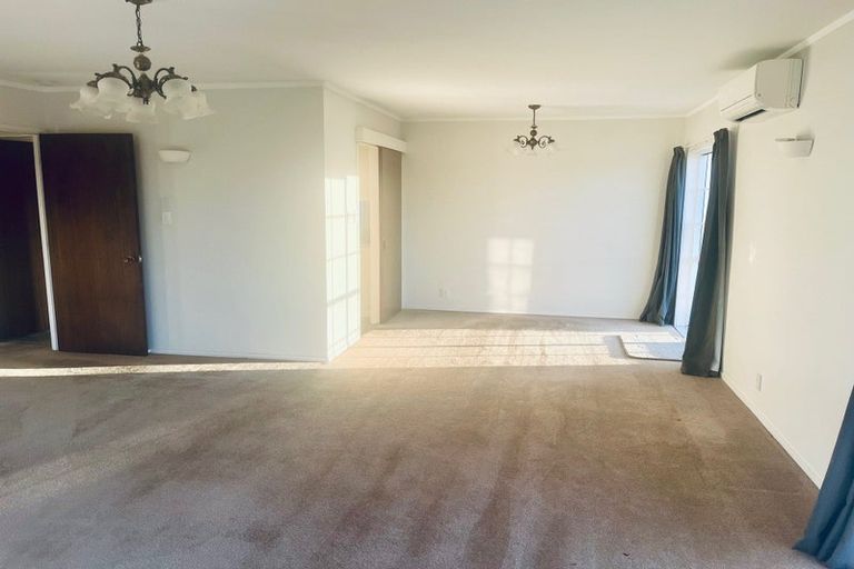 Photo of property in 1/5 Napoleon Avenue, Milford, Auckland, 0620