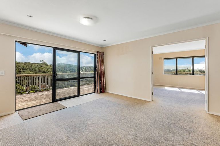 Photo of property in 92 Navigation Drive, Whitby, Porirua, 5024