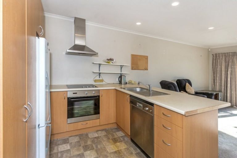 Photo of property in 4 Dawe Street, Mairehau, Christchurch, 8013