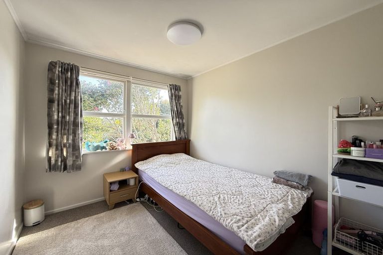 Photo of property in 9 Linwood Avenue, Forrest Hill, Auckland, 0620