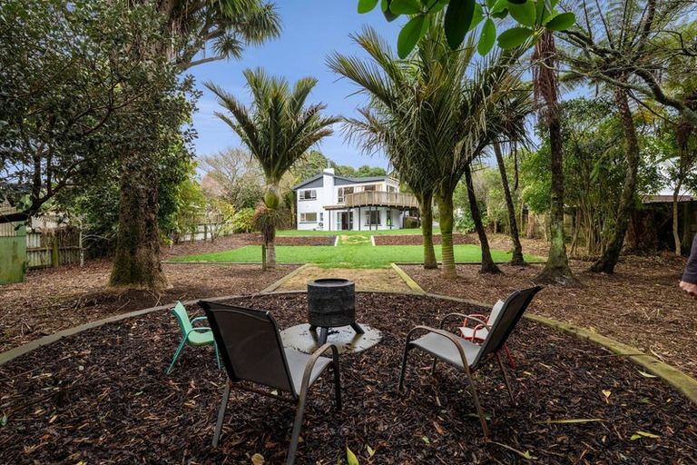 Photo of property in 28f Wallath Road, Westown, New Plymouth, 4310