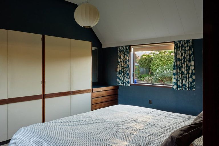 Photo of property in 39 Westburn Terrace, Burnside, Christchurch, 8041