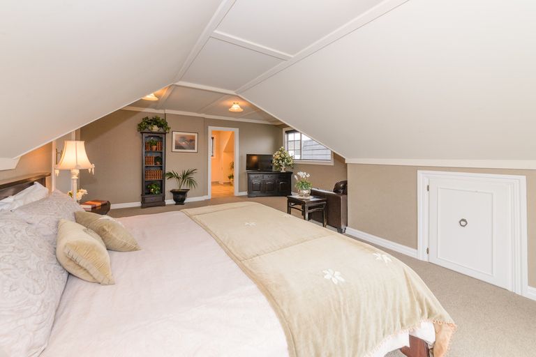 Photo of property in 45 Kentucky Way, Awapuni, Palmerston North, 4412