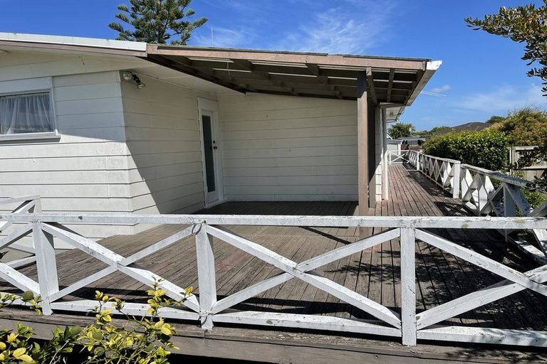 Photo of property in 16 Reelick Avenue, Pakuranga Heights, Auckland, 2010