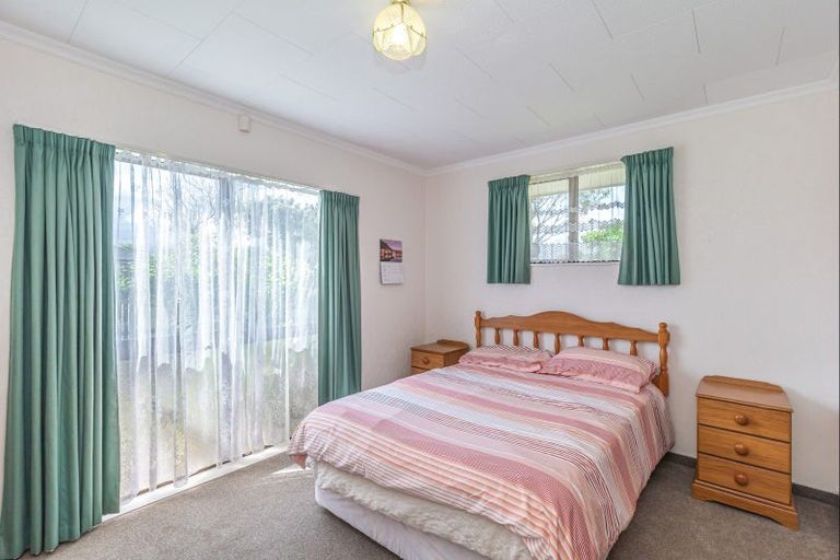 Photo of property in 18 Hereford Street, Levin, 5510