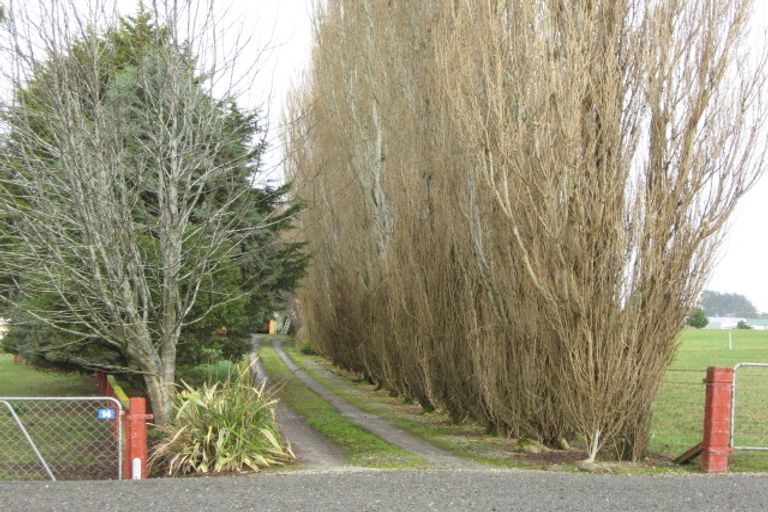 Photo of property in 14 Flemington Road, Woodlands, Invercargill, 9871