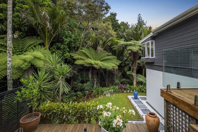 Photo of property in 2/12a Mcdowell Crescent, Hillcrest, Auckland, 0627