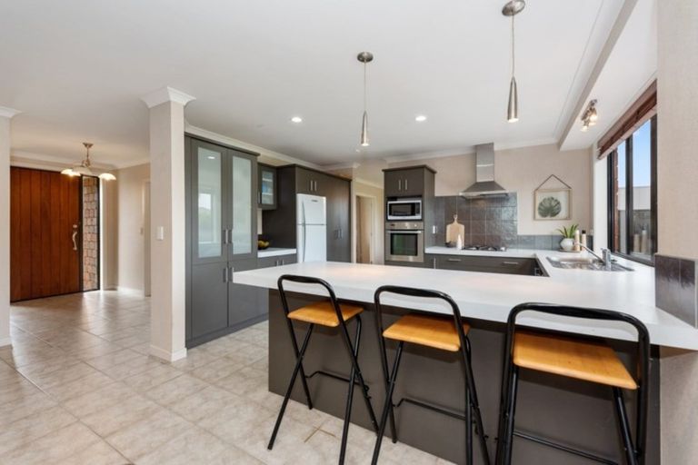 Photo of property in 4 Cabernet Close, Rototuna, Hamilton, 3210