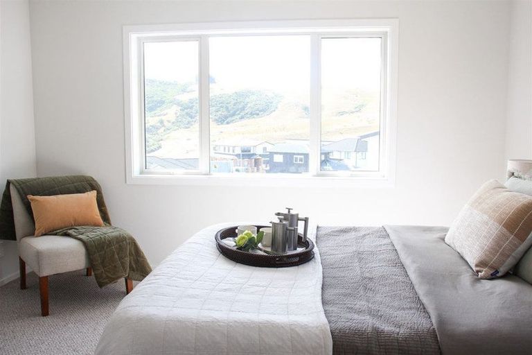 Photo of property in 47 Stockport Grove, Churton Park, Wellington, 6037