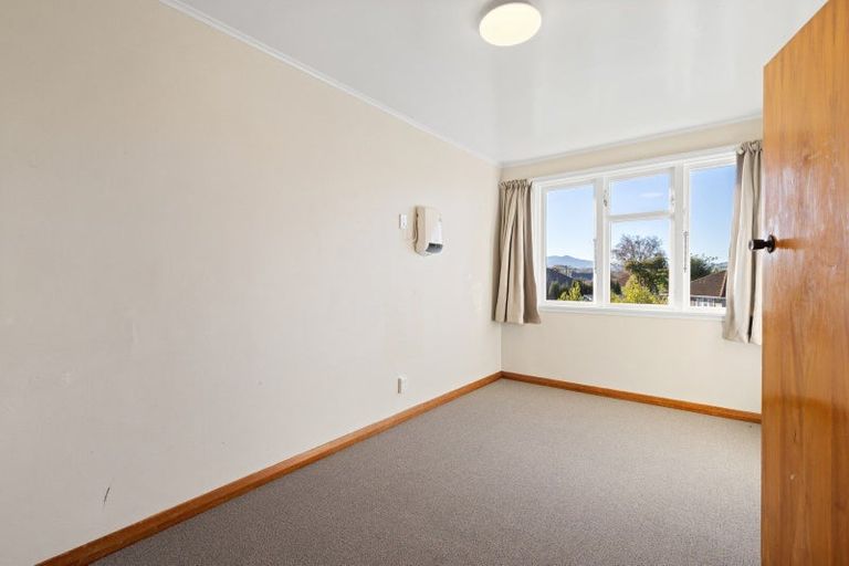Photo of property in 8-10 Dix Crescent, Riversdale, Blenheim, 7201