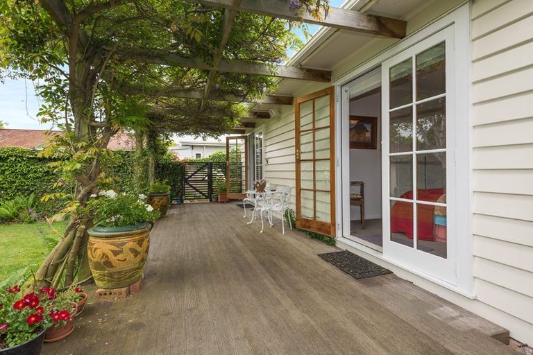 Photo of property in 65 Windermere Road, Papanui, Christchurch, 8053