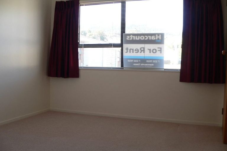 Photo of property in 33a Hinau Street, Tawa, Wellington, 5028