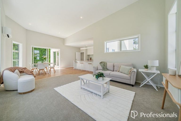 Photo of property in Manor Park, 6 Manor Park Road, Manor Park, Lower Hutt, 5019