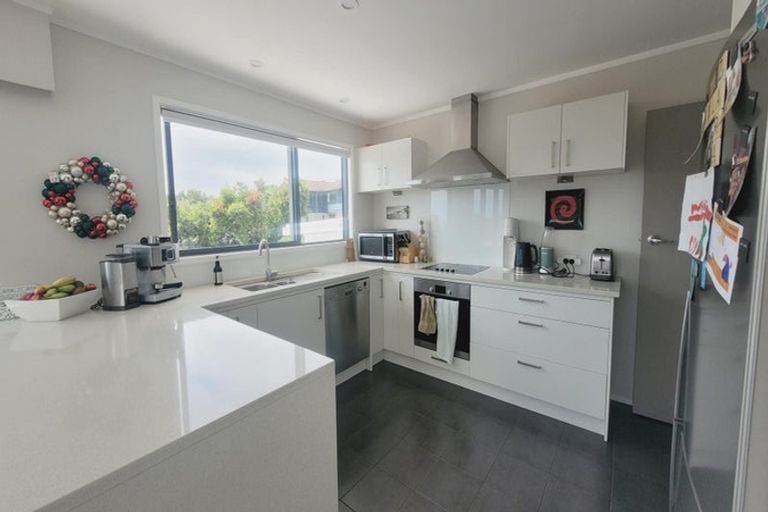 Photo of property in 84 Pope Street, Camborne, Porirua, 5026